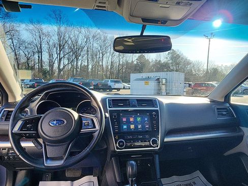 Used 2018 Subaru Outback 2.5i Limited image 20