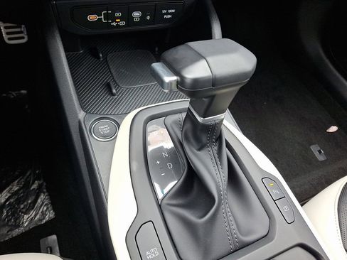 New 2025 Kia K4 GT-Line Turbo image 13