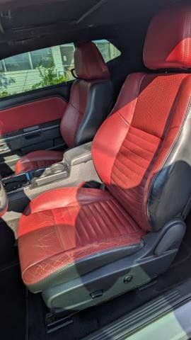 Used 2013 Dodge Challenger SXT RWD image 7