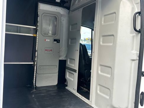 Used 2023 Ford Transit 250 148 High Roof Extended w/ Load Area Protection Package RWD image 26