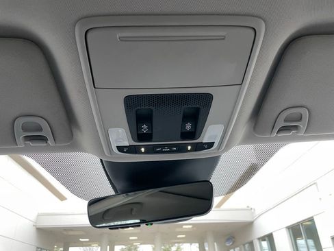 Certified 2023 Honda Pilot Elite image 15