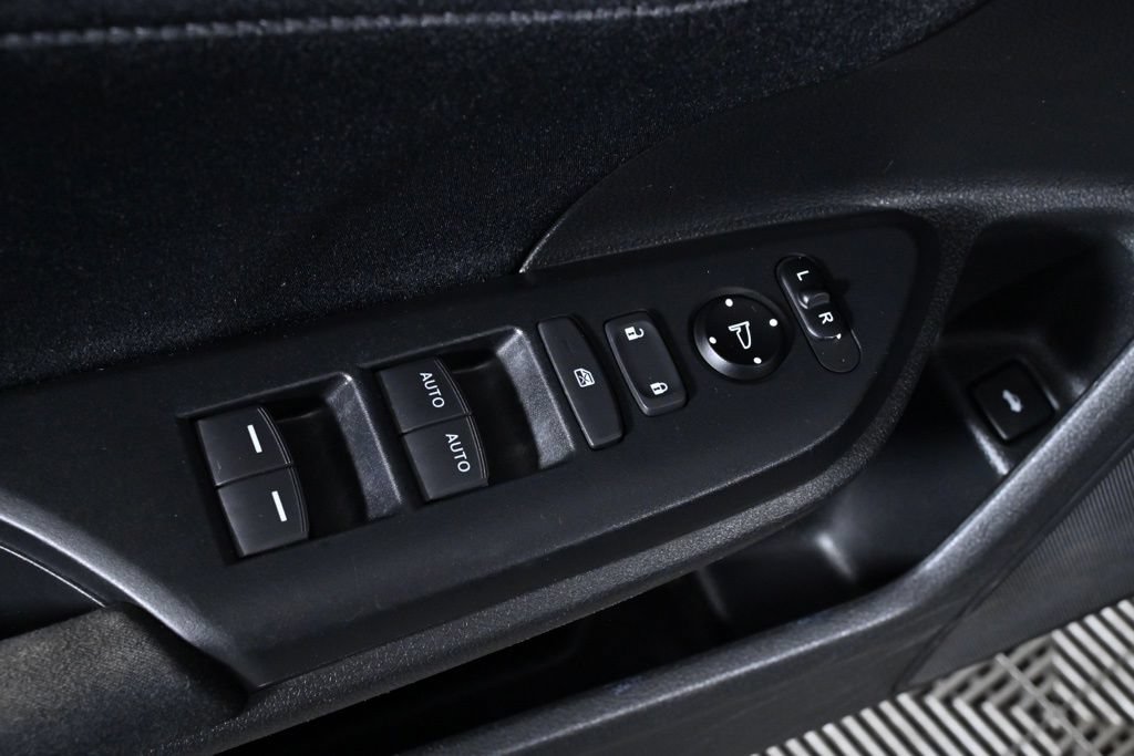 Used 2019 Honda Insight EX image 26