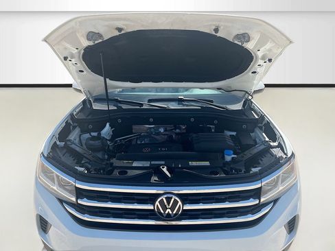 Used 2023 Volkswagen Atlas SE w/ Panoramic Sunroof Package AWD/4WD image 32