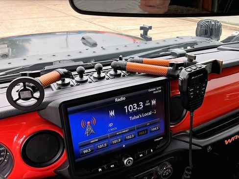 Used 2019 Jeep Wrangler Sport AWD/4WD image 33