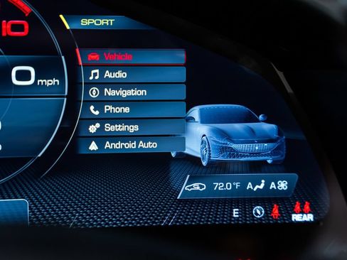 Used 2026 Ferrari Roma Spider RWD image 33