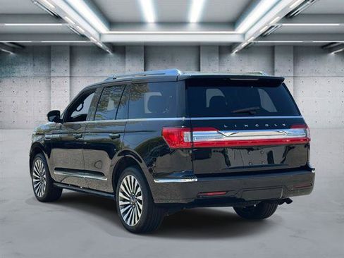Used 2021 Lincoln Navigator Reserve AWD/4WD image 6