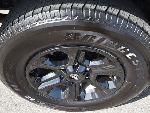 Certified 2021 Toyota 4Runner SR5 Premium w/ Moonroof Package image 27