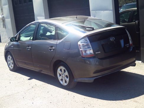 Used 2009 Toyota Prius FWD image 19