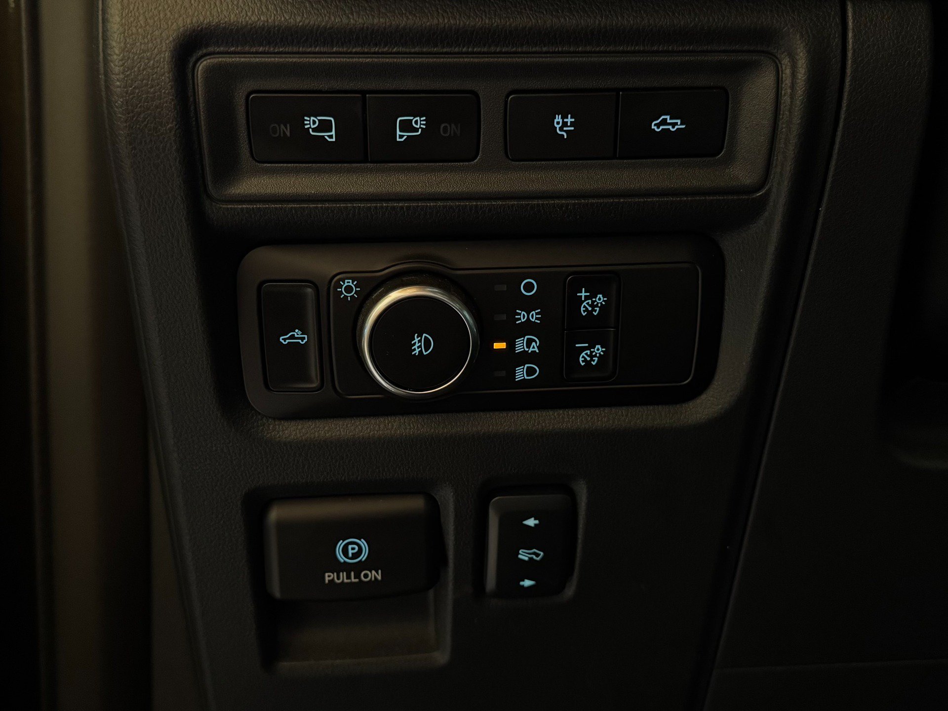 Used 2024 Ford F150 Raptor AWD/4WD image 18