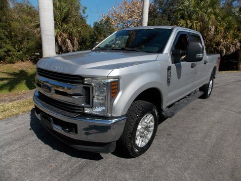 Used 2018 Ford F250 XLT image 3