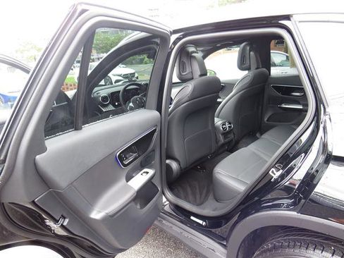 Used 2026 Mercedes-Benz GLC 300 4MATIC image 21