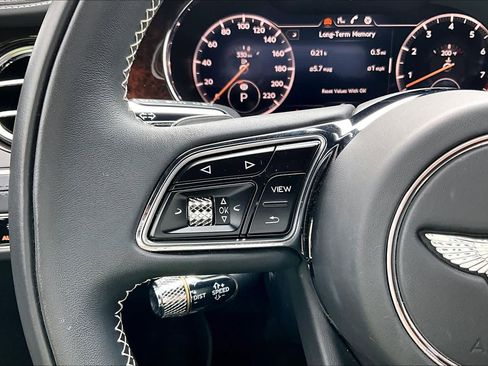 Used 2021 Bentley Continental GT image 23