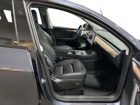 Certified 2023 Tesla Model Y Performance AWD/4WD image 13