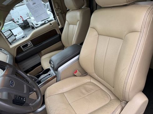 Used 2013 Ford F150 Lariat w/ Luxury Equipment Group image 12