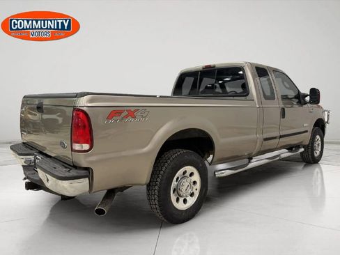 Used 2005 Ford F250 XL image 8
