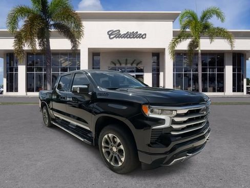 Used 2023 Chevrolet Silverado 1500 High Country w/ Z71 Off-Road Package AWD/4WD image 2