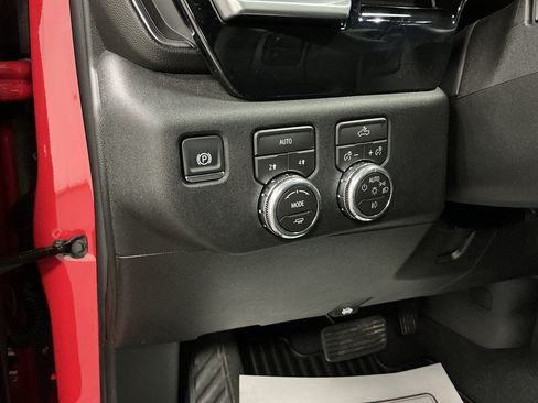 Used 2026 GMC Sierra 1500 Elevation AWD/4WD image 11
