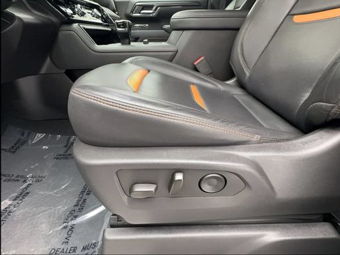 Used 2025 GMC Sierra 1500 AT4 AWD/4WD image 24
