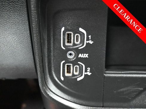 Used 2024 RAM 3500 Big Horn image 32