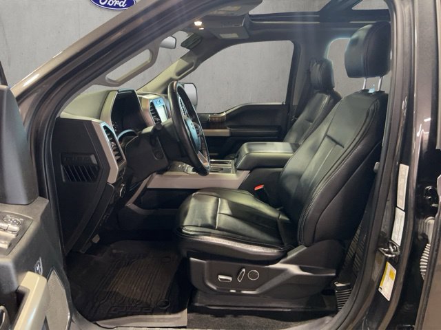 Used 2018 Ford F150 Lariat w/ Equipment Group 502A Luxury AWD/4WD image 6