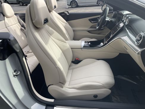 New 2026 Mercedes-Benz CLE 300 4MATIC Cabriolet image 47