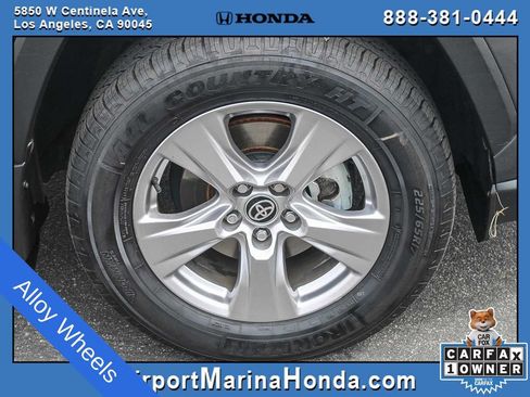 Used 2023 Toyota RAV4 XLE FWD image 16
