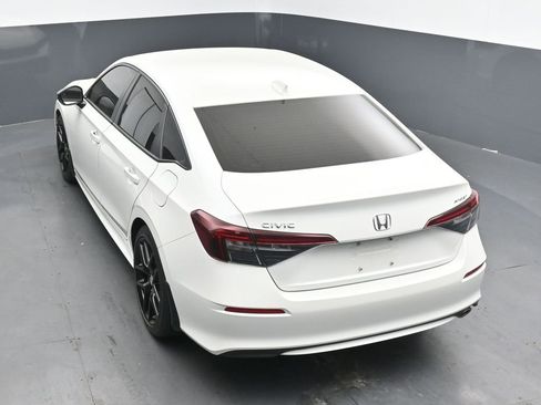 Used 2025 Honda Civic Sport image 14