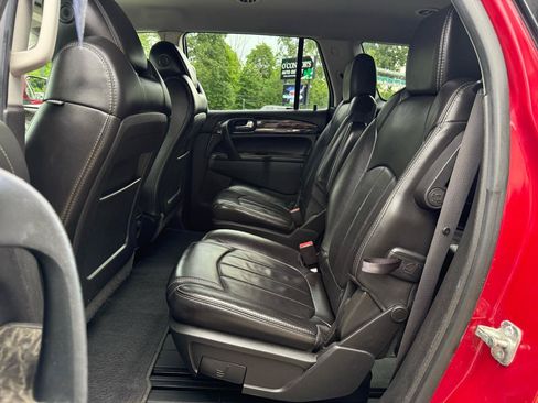 Used 2014 Buick Enclave Leather AWD/4WD image 16