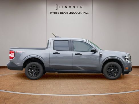 Used 2025 Ford Maverick XLT w/ XLT Luxury Package AWD/4WD image 4