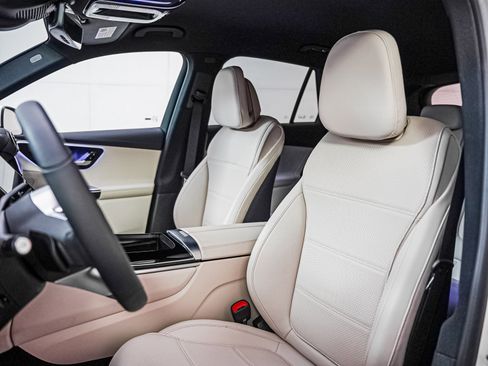 Certified 2025 Mercedes-Benz GLC 350e GLC 350e 4MATIC image 12