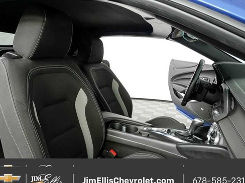 Certified 2023 Chevrolet Camaro LT w/ Technology Package image 21