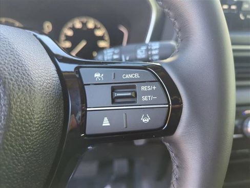 New 2025 Honda Pilot EX-L image 5