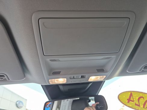 Used 2024 Ford Ranger Lariat w/ Trailer Tow Package image 39