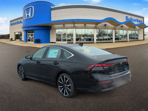 New 2026 Honda Accord Touring image 5