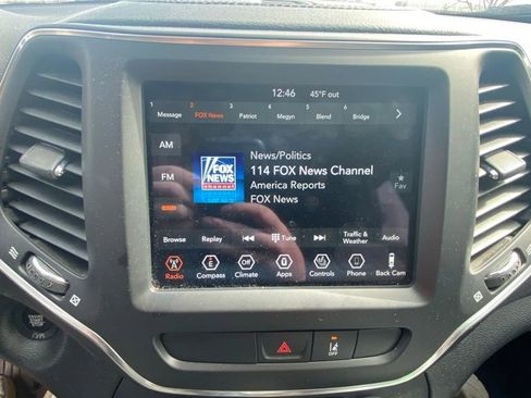 Used 2022 Jeep Cherokee Latitude Lux image 13