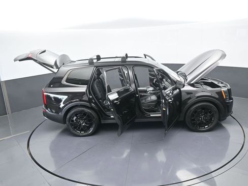 Used 2022 Kia Telluride SX w/ SX Prestige Package image 85
