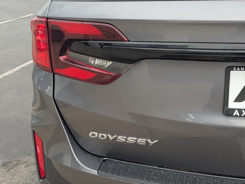 Used 2025 Honda Odyssey EX-L image 5