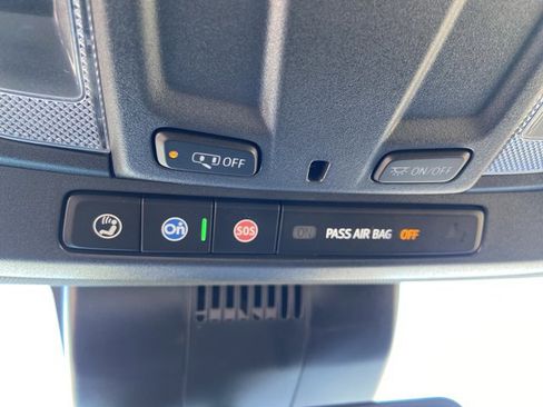 Used 2025 GMC Sierra 1500 AT4 AWD/4WD image 49