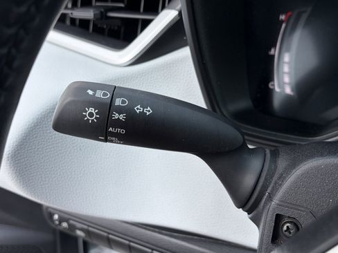 Used 2025 Toyota Corolla FX w/ Convenience Package FWD image 26