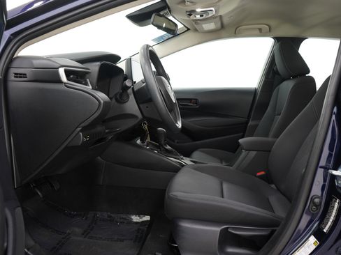 Used 2024 Toyota Corolla LE image 17