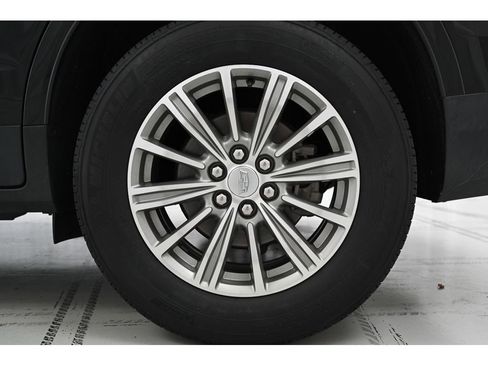 Used 2019 Cadillac XT5 Luxury image 22