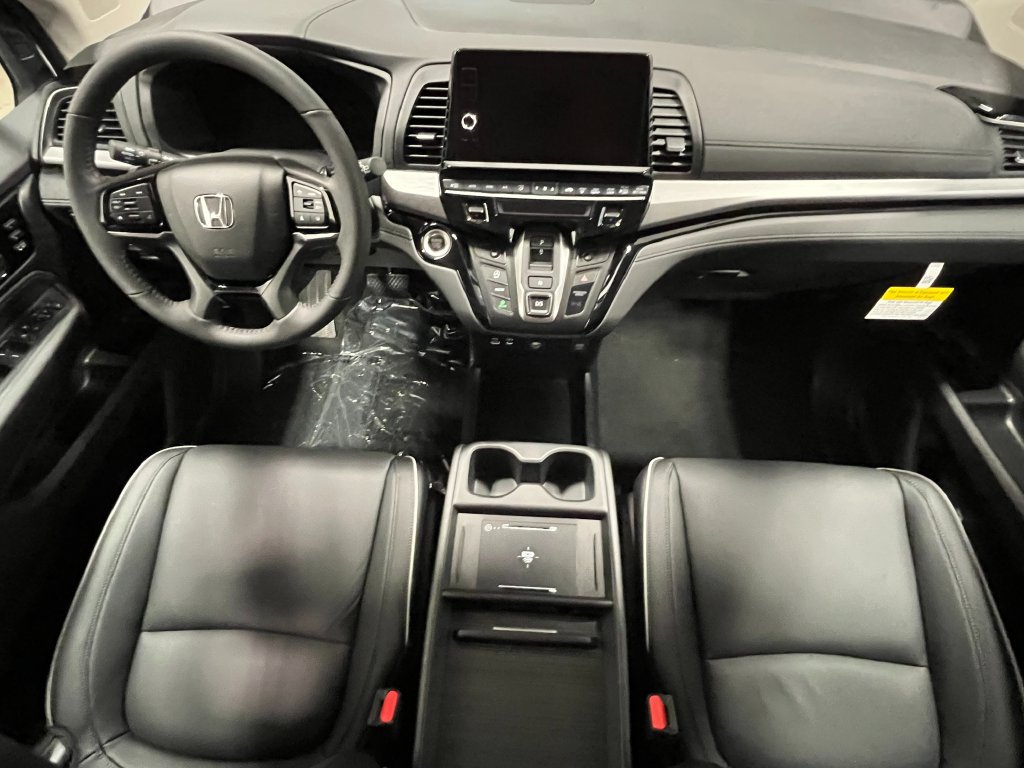 New 2026 Honda Odyssey Touring image 21