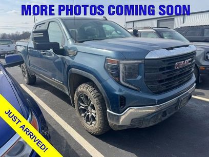 Used 2024 GMC Sierra 1500 Pro w/ Pro Value Package