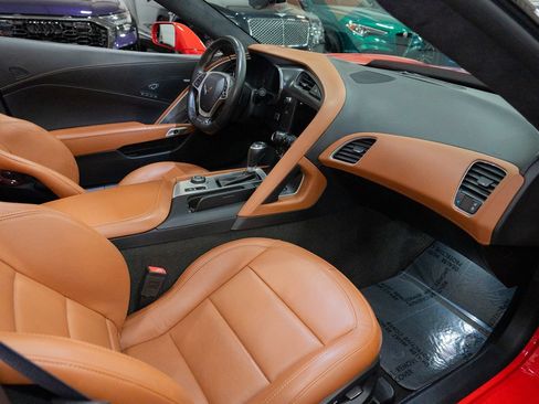 Used 2016 Chevrolet Corvette Z06 w/ 3LZ Preferred Equipment Group RWD image 28