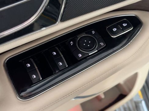 Used 2018 Lincoln Navigator Select w/ Technology Package image 13