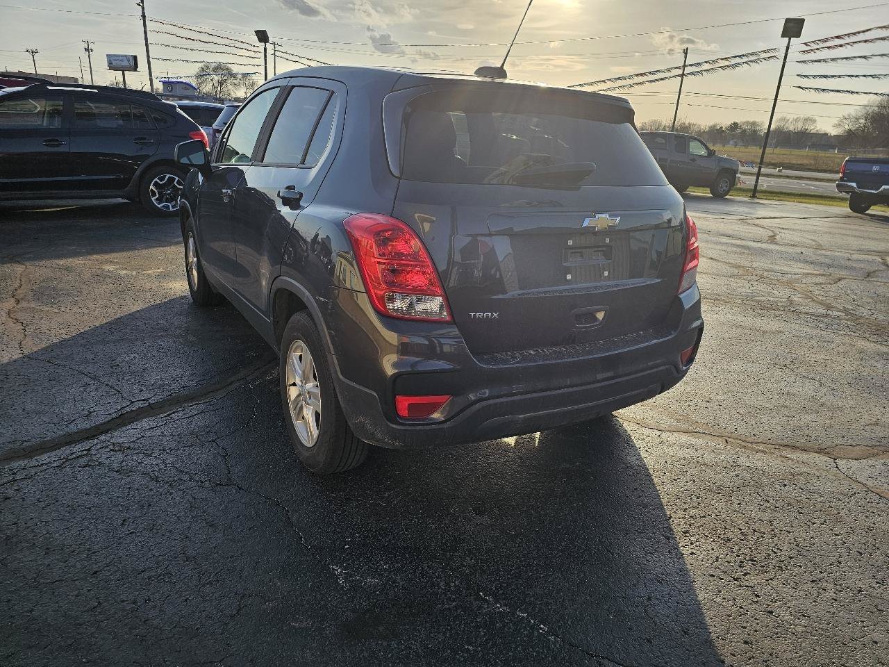 Used 2019 Chevrolet Trax LS w/ Tint and Cruise Package FWD image 28