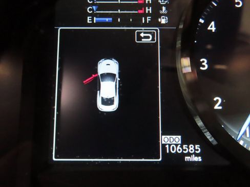 Used 2015 Lexus RC F w/ Premium Package image 10