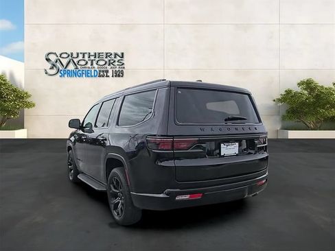 Used 2025 Jeep Wagoneer Series II w/ Convenience Group I AWD/4WD image 28
