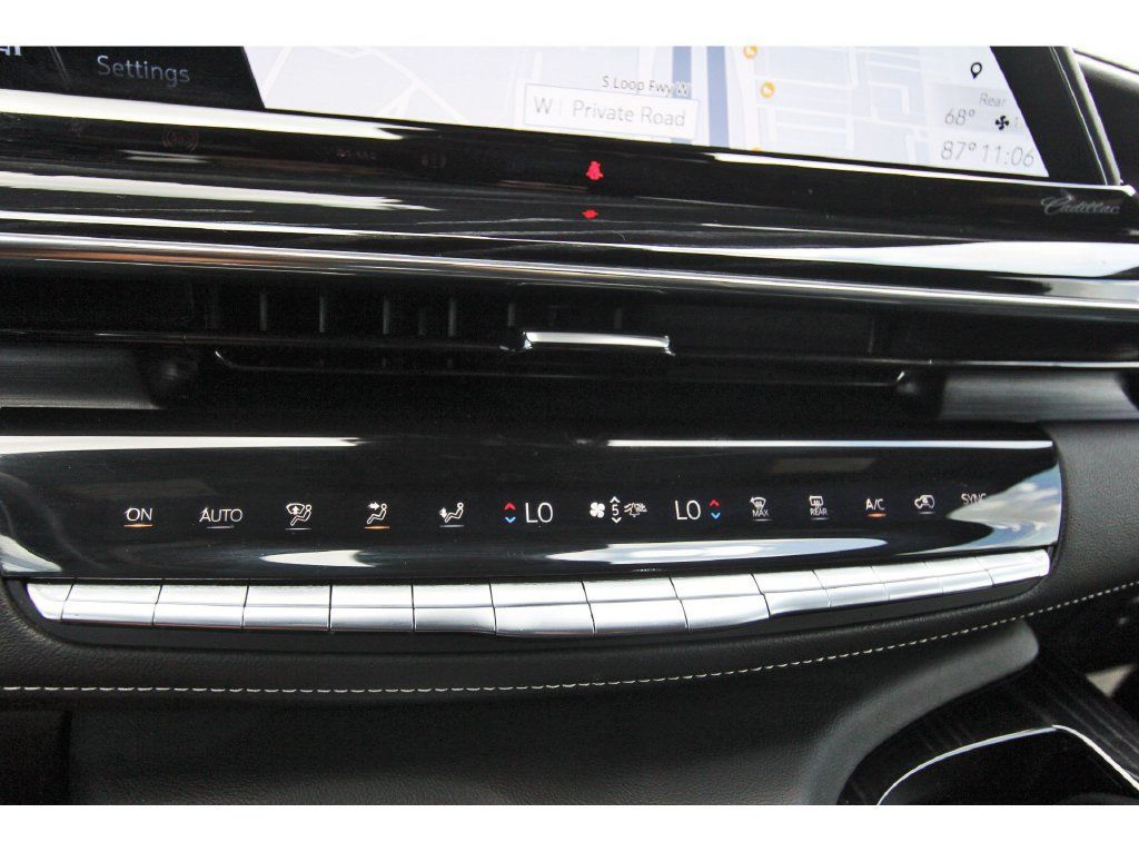 Used 2021 Cadillac Escalade Sport w/ LPO, Illumination Package AWD/4WD image 25