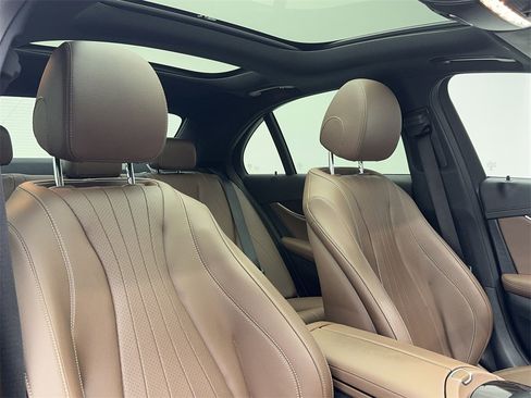 Used 2022 Mercedes-Benz E 350 Sedan w/ Driver Assistance Package image 46